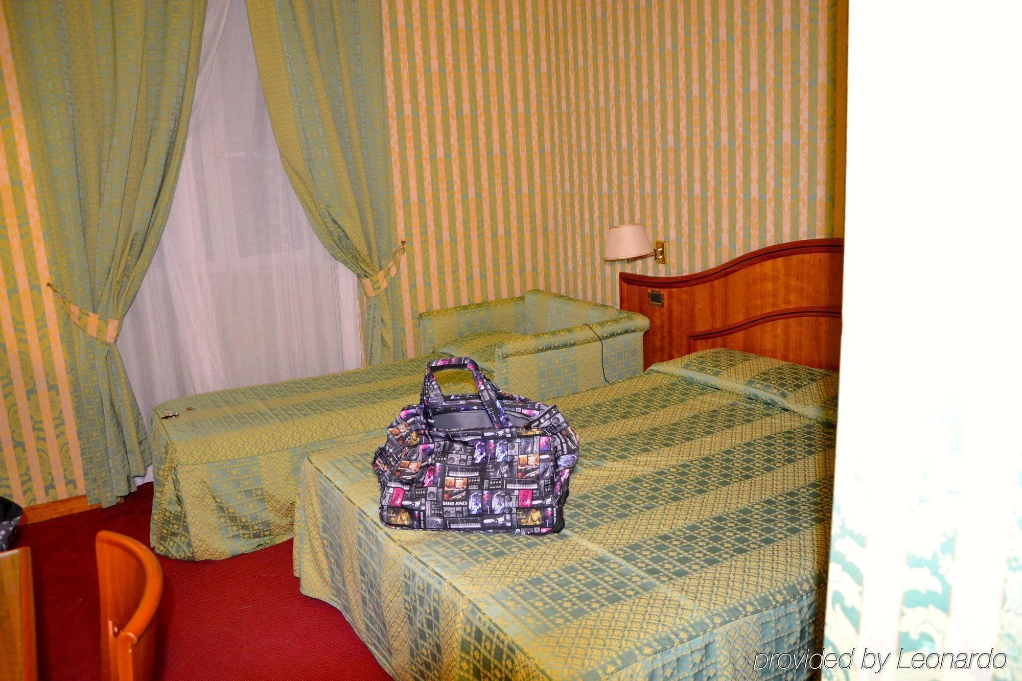 Hotel Invictus Ρώμη Δωμάτιο φωτογραφία